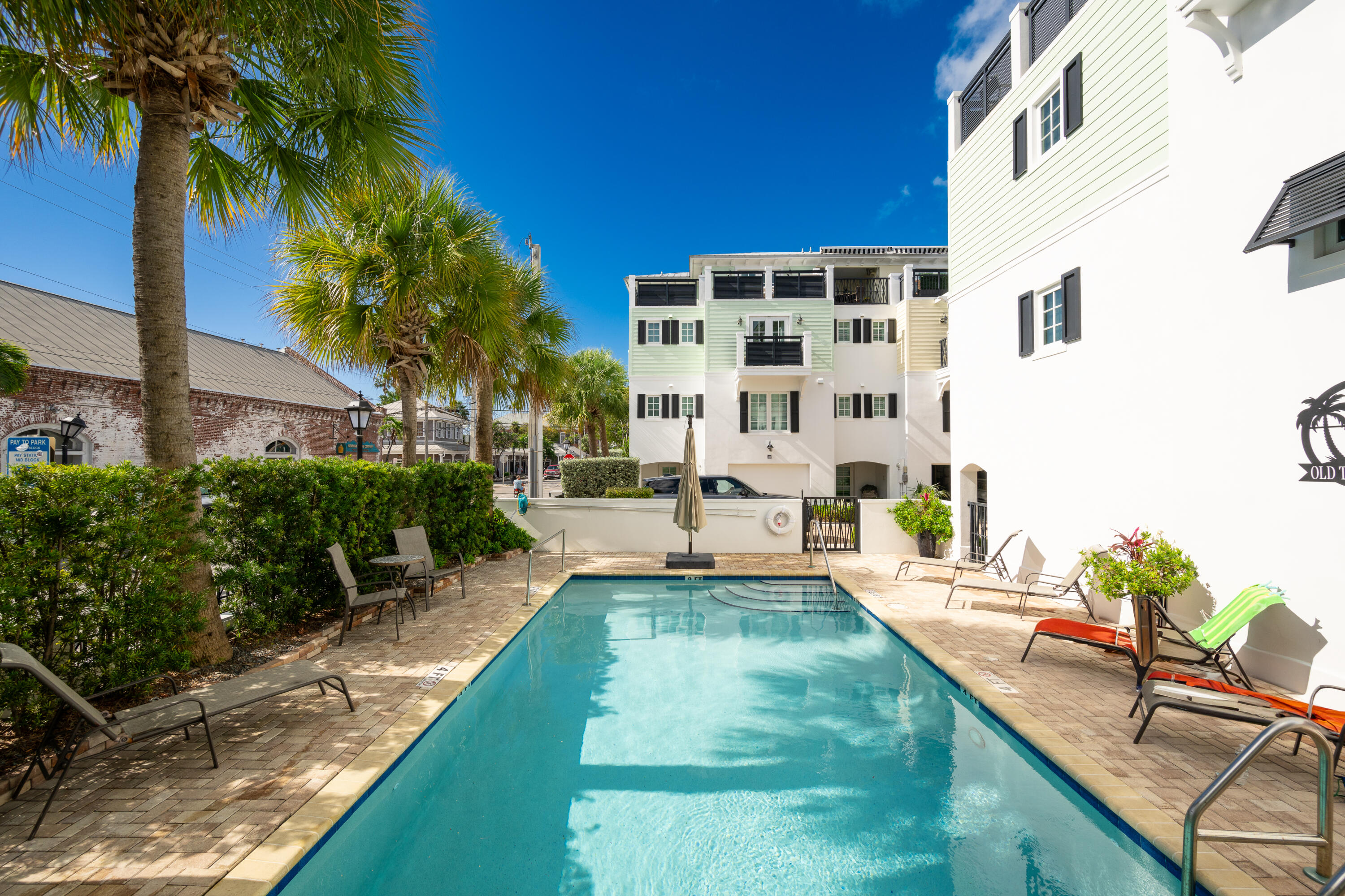 Key West, Florida 33040, United States, 3 Bedrooms Bedrooms, ,4 BathroomsBathrooms,Residential,Active,6699