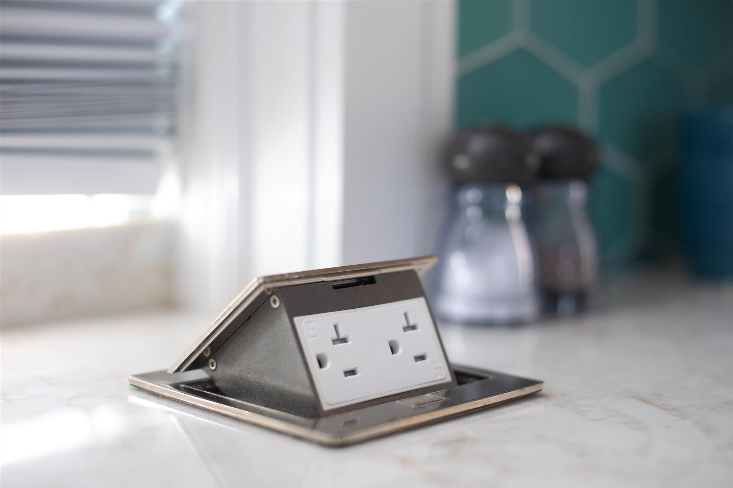 Key West, Florida 33040, United States, 3 Bedrooms Bedrooms, ,3 BathroomsBathrooms,Residential,Active,227199