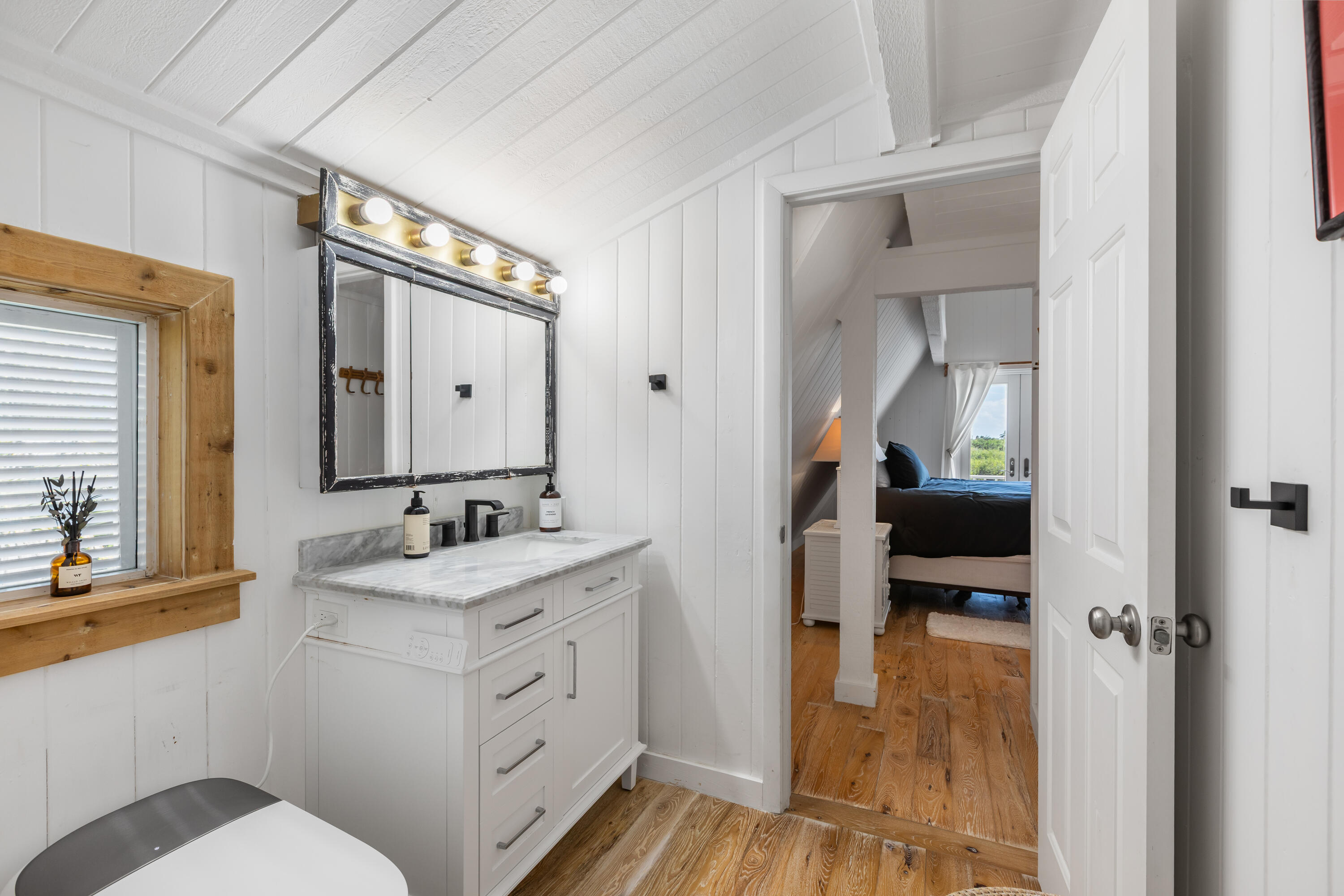 Summerland, Florida 33042, United States, 4 Bedrooms Bedrooms, ,3 BathroomsBathrooms,Residential,Active,230580