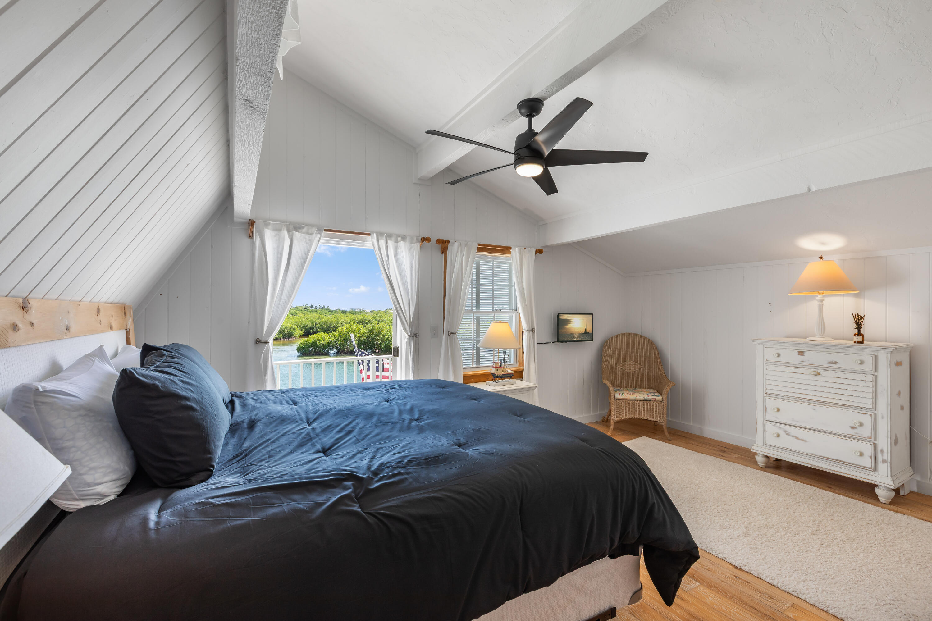 Summerland, Florida 33042, United States, 4 Bedrooms Bedrooms, ,3 BathroomsBathrooms,Residential,Active,230580