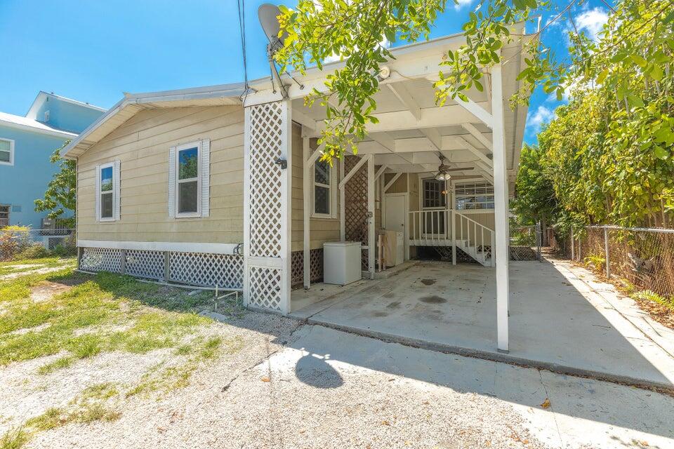 Geiger, Florida 33040, United States, 4 Bedrooms Bedrooms, ,3 BathroomsBathrooms,Residential,Active,90360