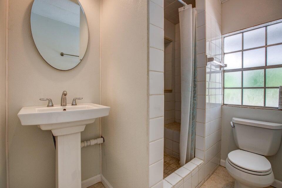 Geiger, Florida 33040, United States, 4 Bedrooms Bedrooms, ,3 BathroomsBathrooms,Residential,Active,90360