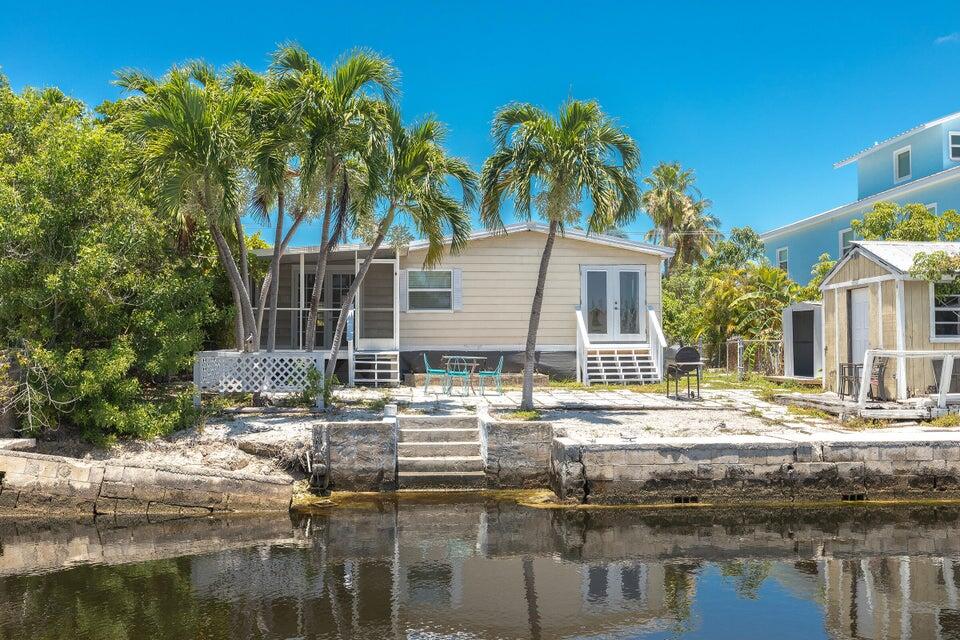 Geiger, Florida 33040, United States, 4 Bedrooms Bedrooms, ,3 BathroomsBathrooms,Residential,Active,90360