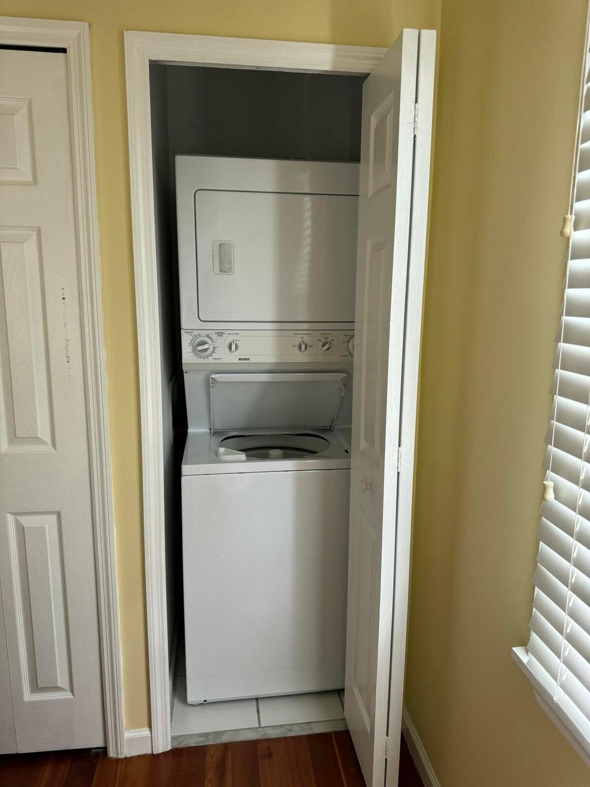 Key West, Florida 33040, United States, 3 Bedrooms Bedrooms, ,3 BathroomsBathrooms,Residential,Active,146854