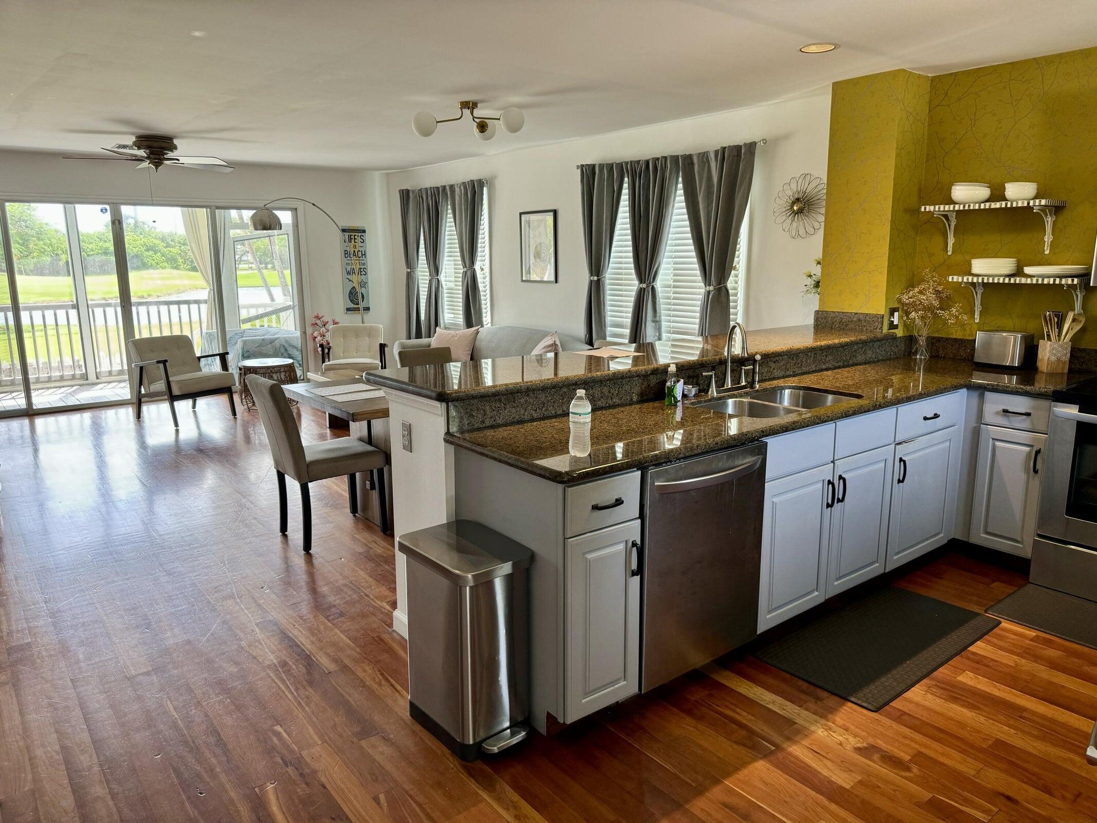 Key West, Florida 33040, United States, 3 Bedrooms Bedrooms, ,3 BathroomsBathrooms,Residential,Active,146854