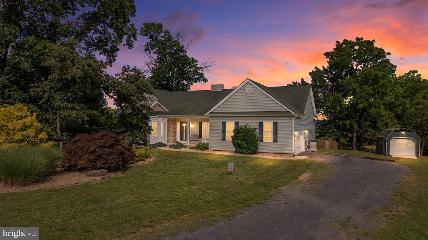516 Zepp Road, Maurertown, VA, 22644