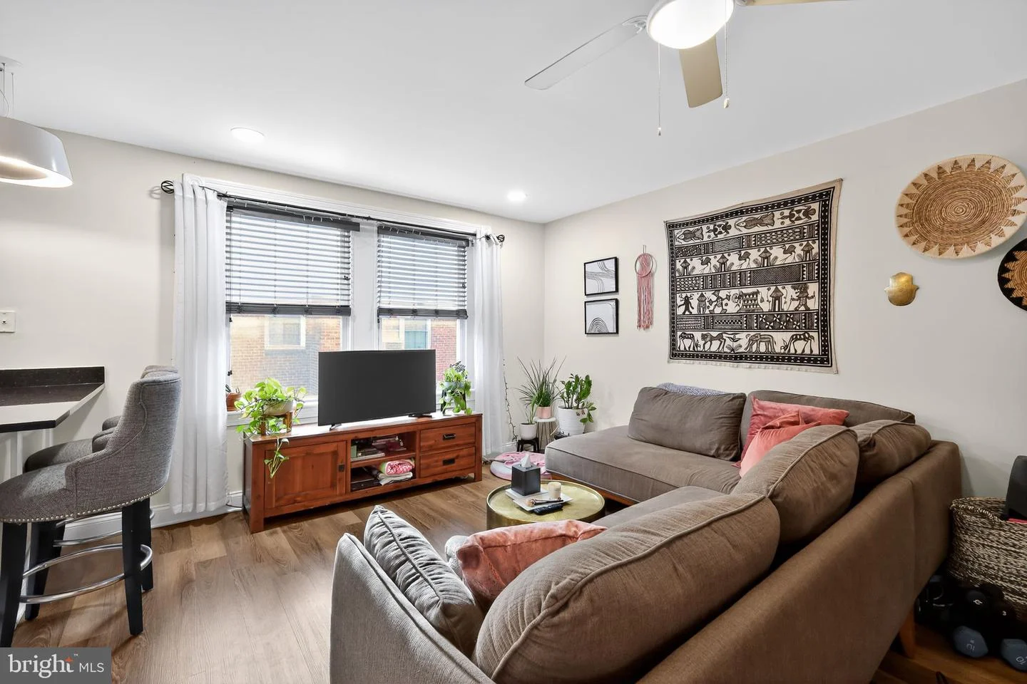 33 Kennedy Street NW Unit 101