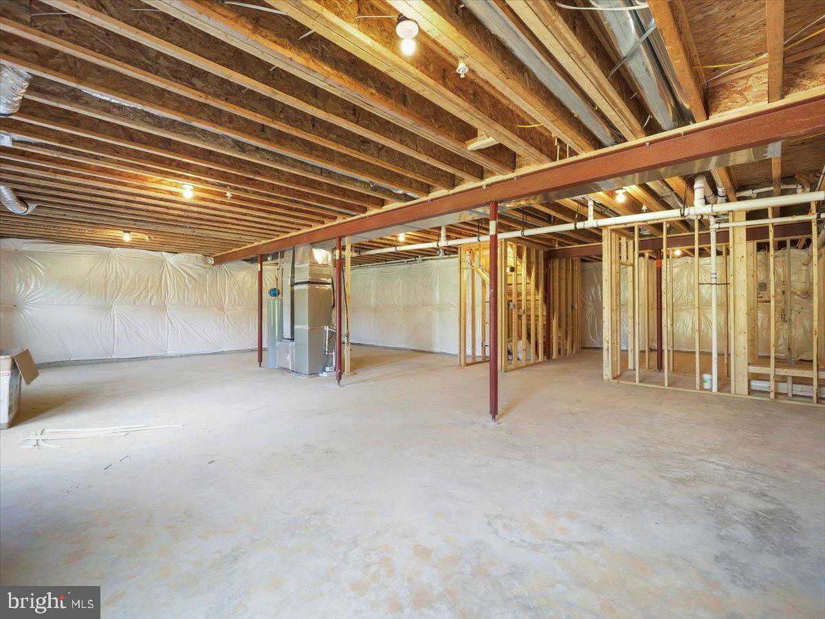 Photo 27 of 34 of 12922 Hawkins Cir multi-family property