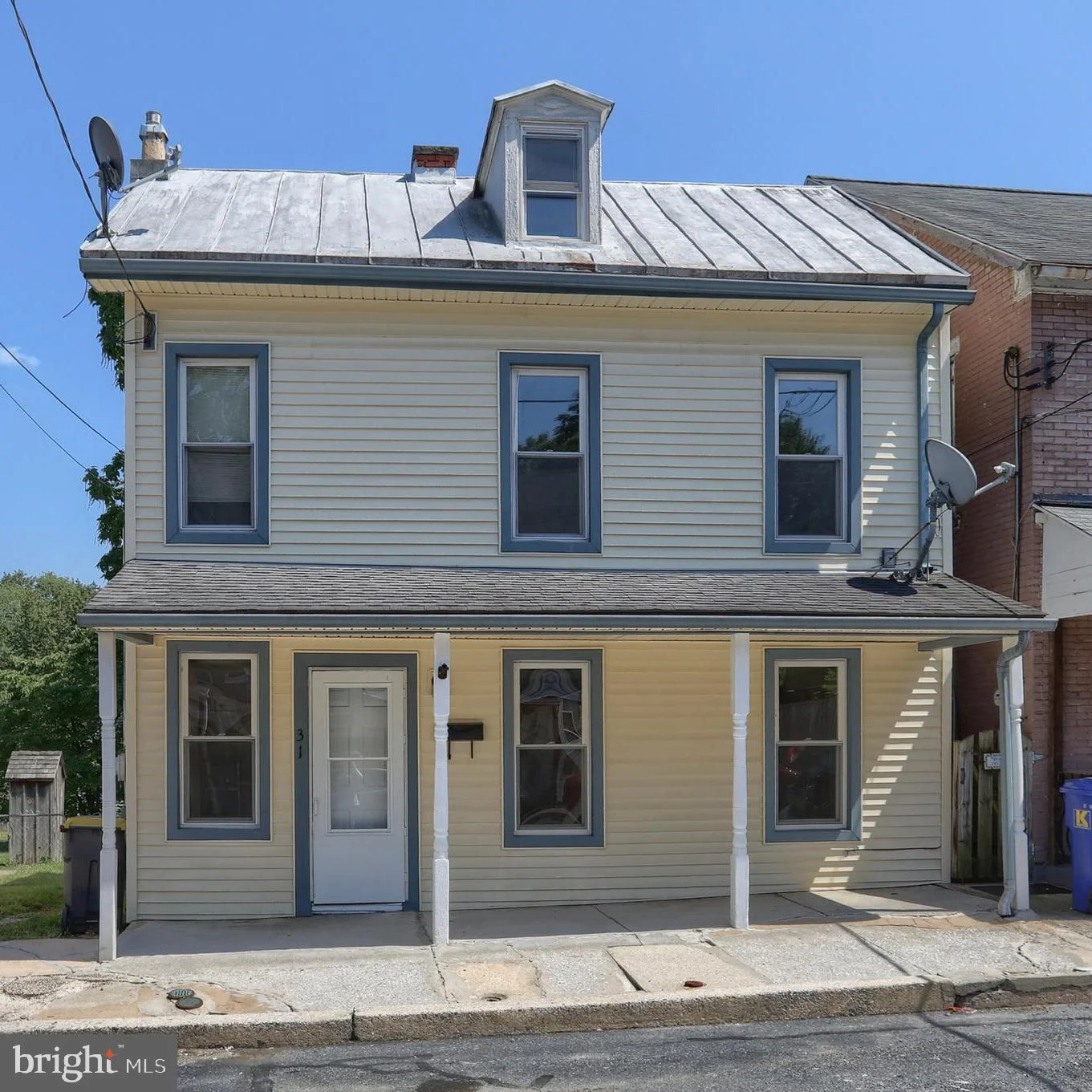 31 S Front Street