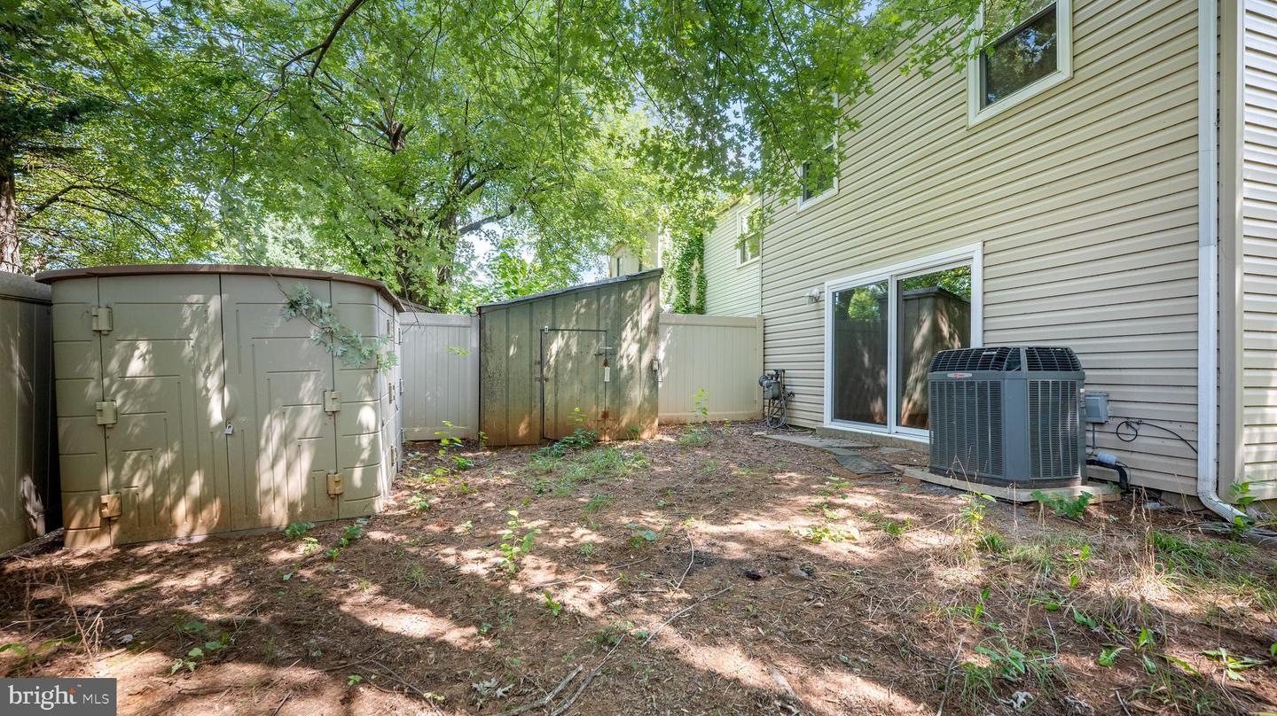 Photo 13 of 32 of 8316 Revelation Ave townhome