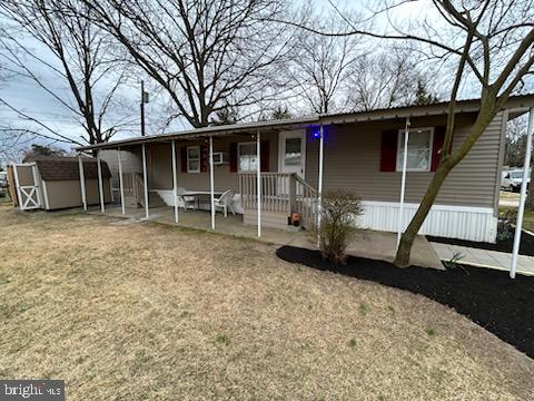 Photo 4 of 11 of 5 McKinley Dr mobile home