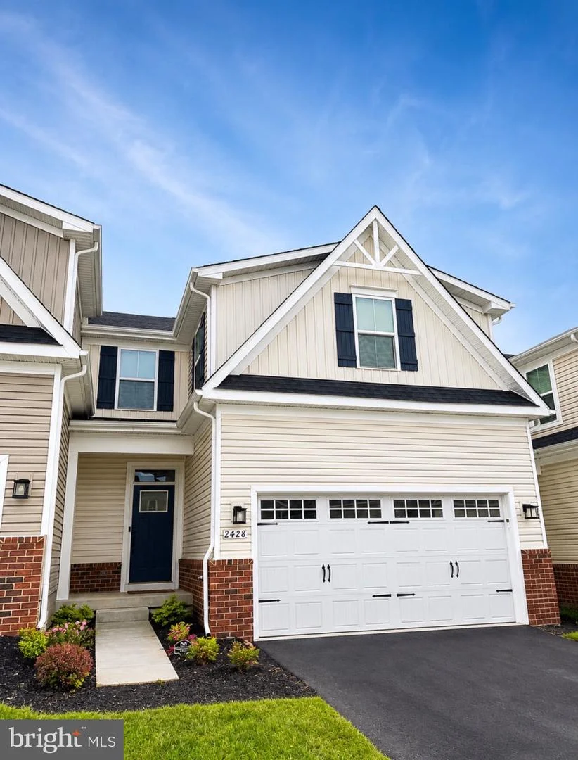2428 Steamboat Way