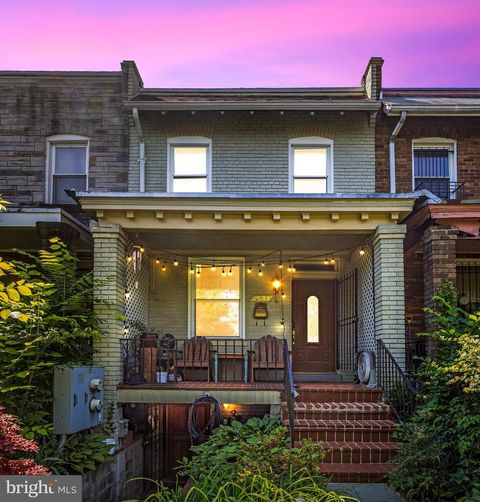 Townhouse in Washington DC 1541 Carolina AVENUE.jpg