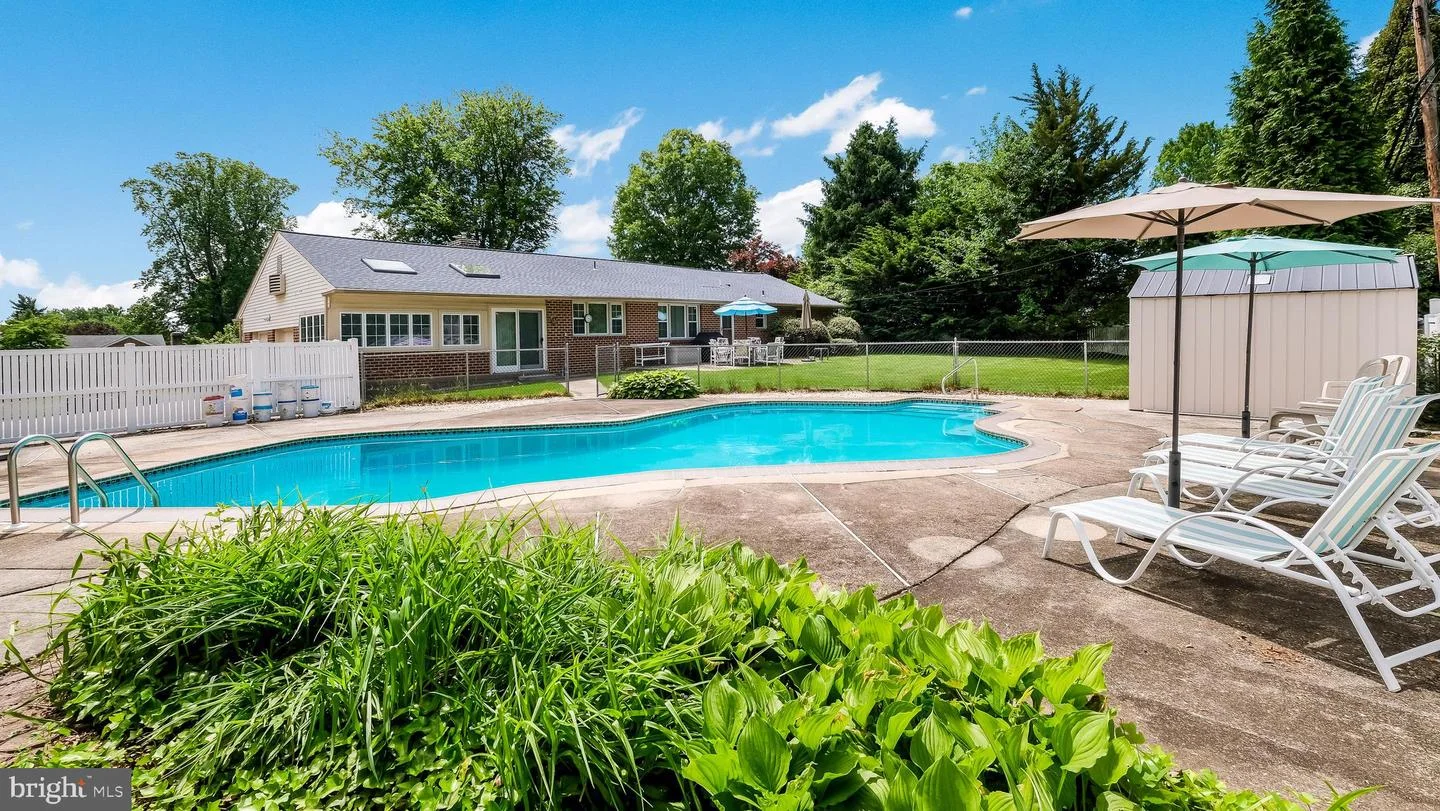 1061 George Road, Meadowbrook, PA, 19046