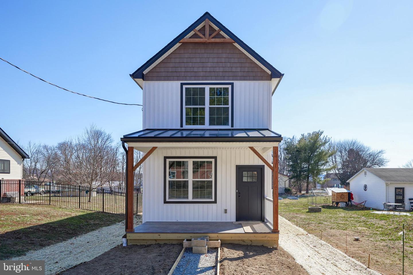 Listing image 2