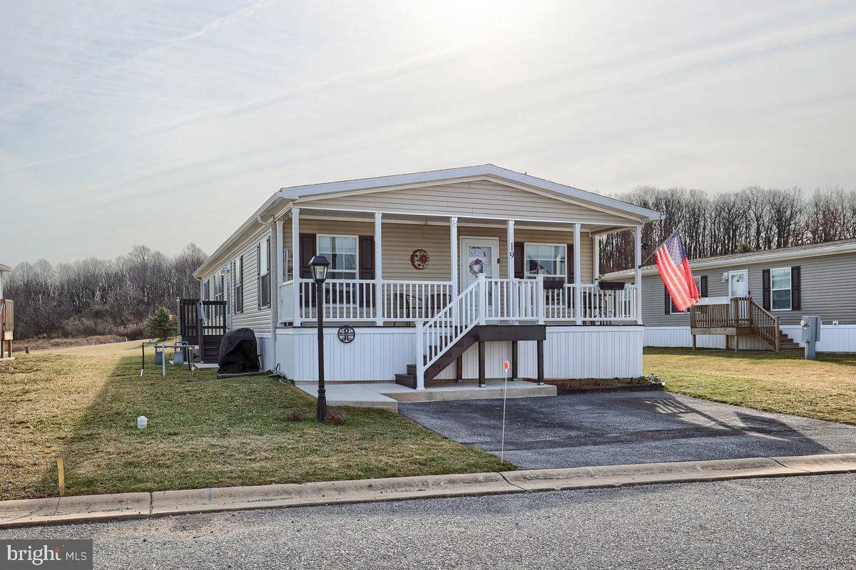 19 Egret Drive