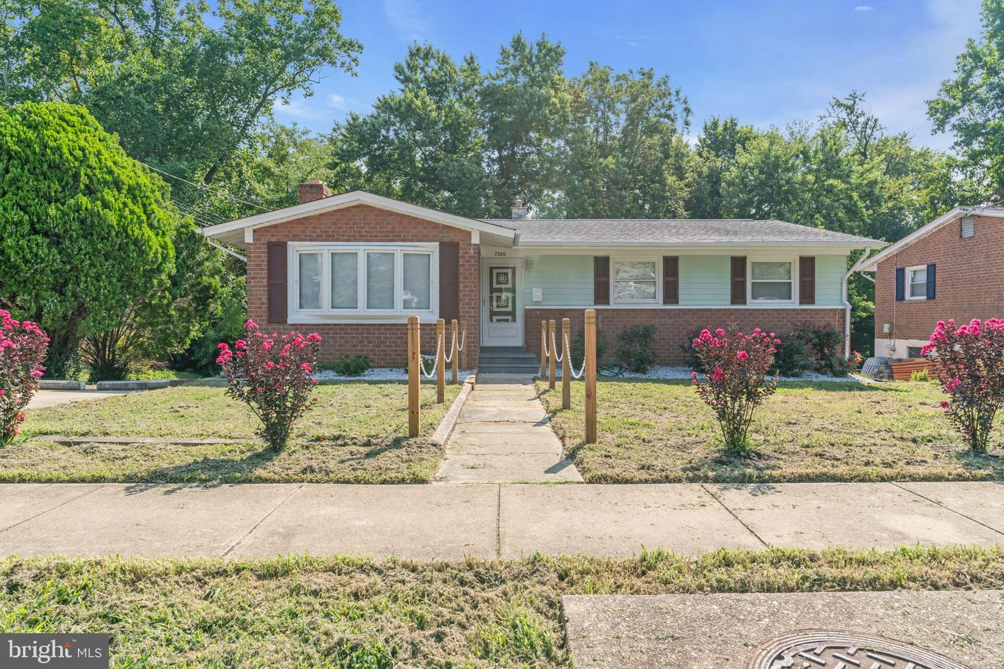 View Oxon Hill, MD 20745 house