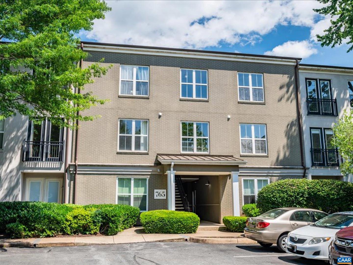 765 Walker Sq Sq Unit 2D, Charlottesville, VA, 22904