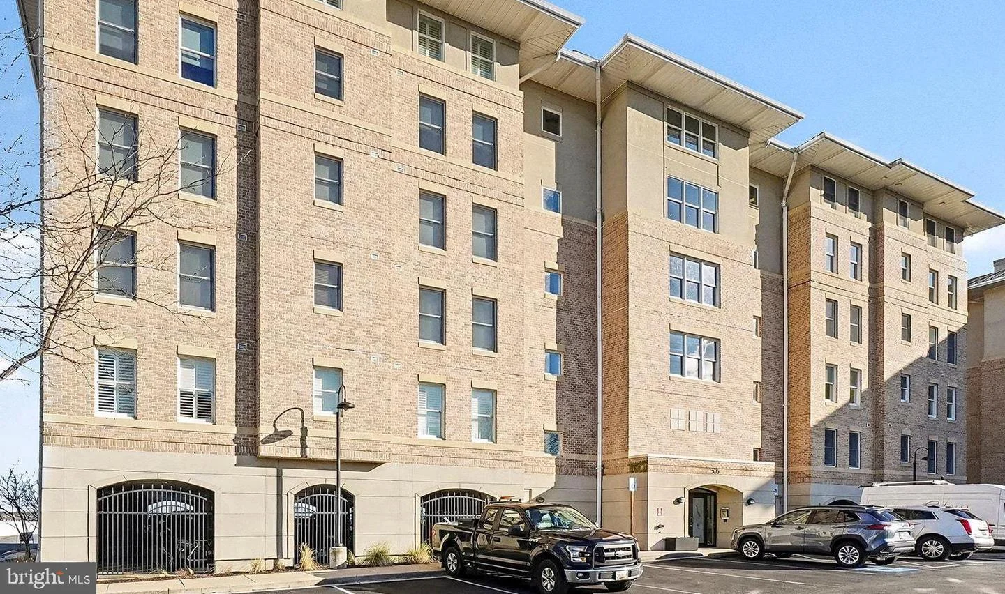 505 Concord Street Unit 1B