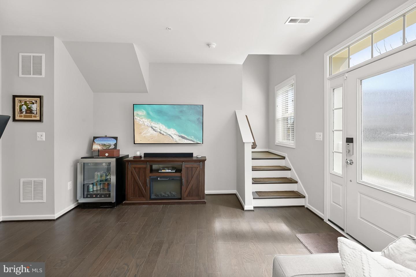 Photo 9 of 57 of 4339 Viridian Ter townhome
