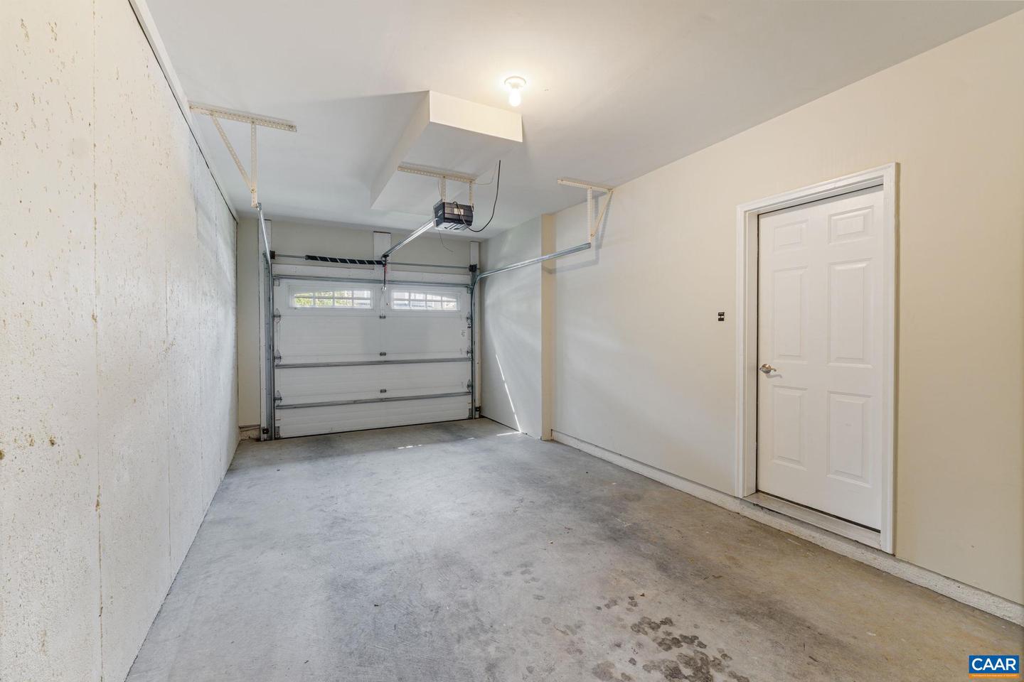 Photo 7 of 40 of 185 Brookwood Dr townhome