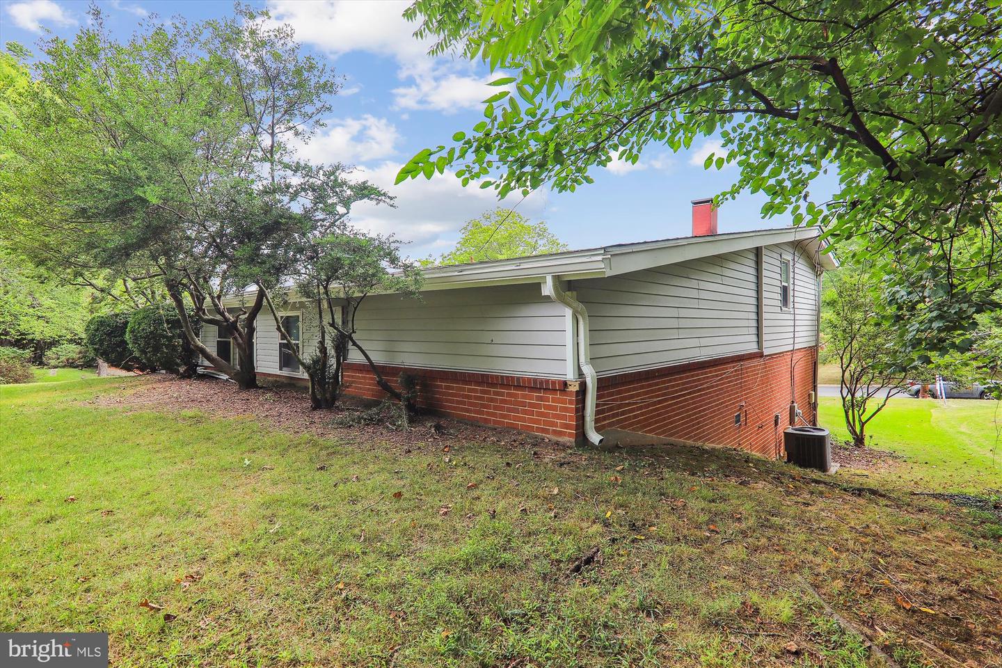 Photo 63 of 66 of 11518 Charlton Dr house