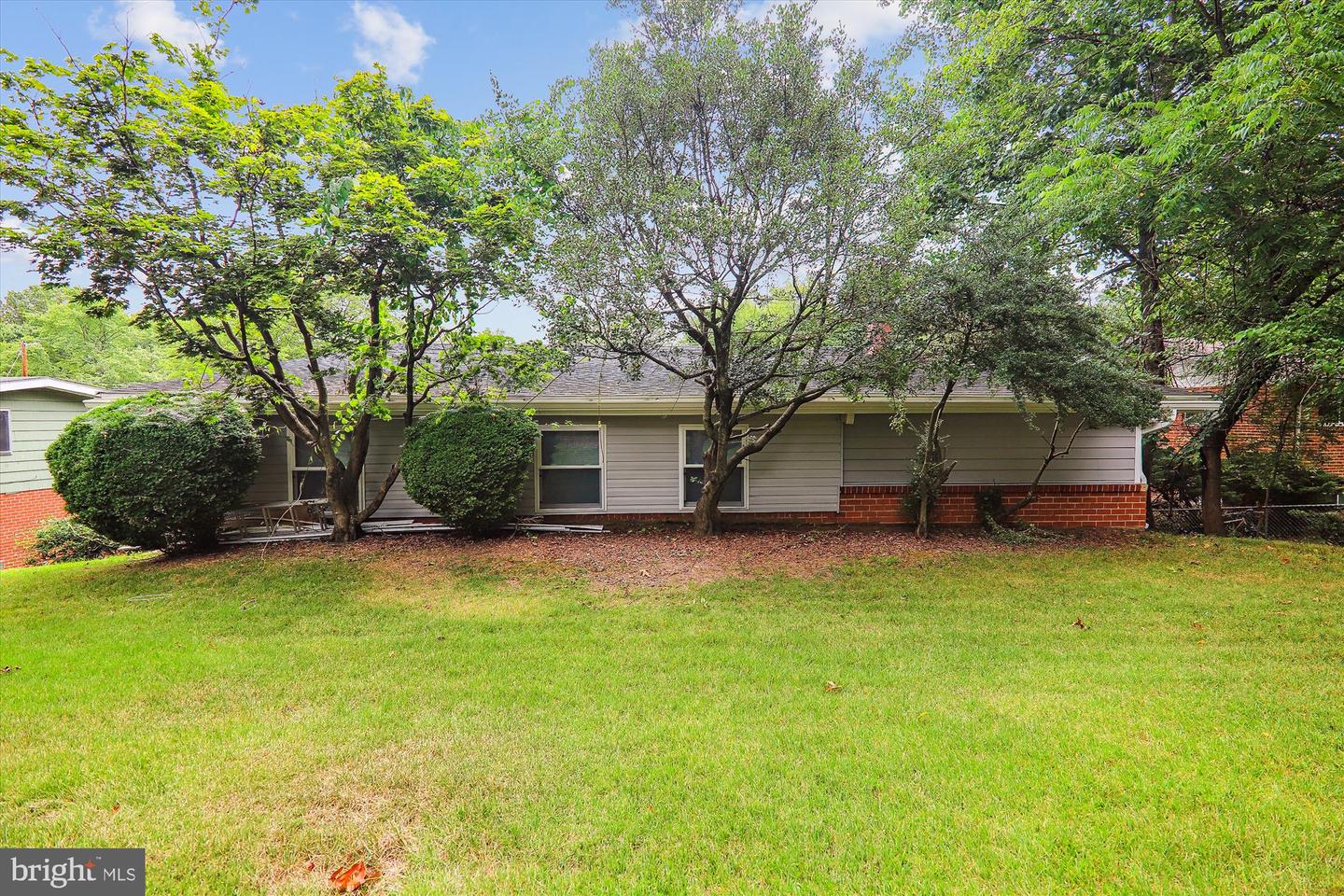 Photo 66 of 66 of 11518 Charlton Dr house