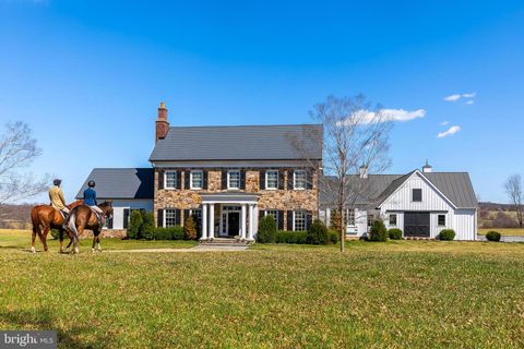 7316 Old Carters Mill Rd The Plains VA 20198
