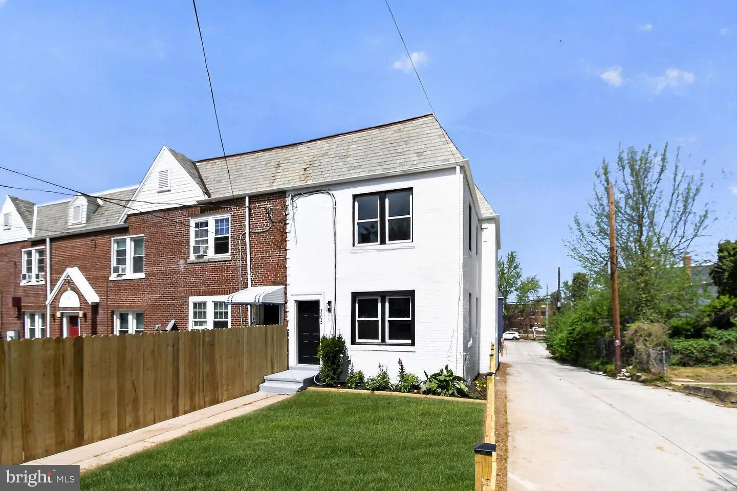 305 Decatur Street NW