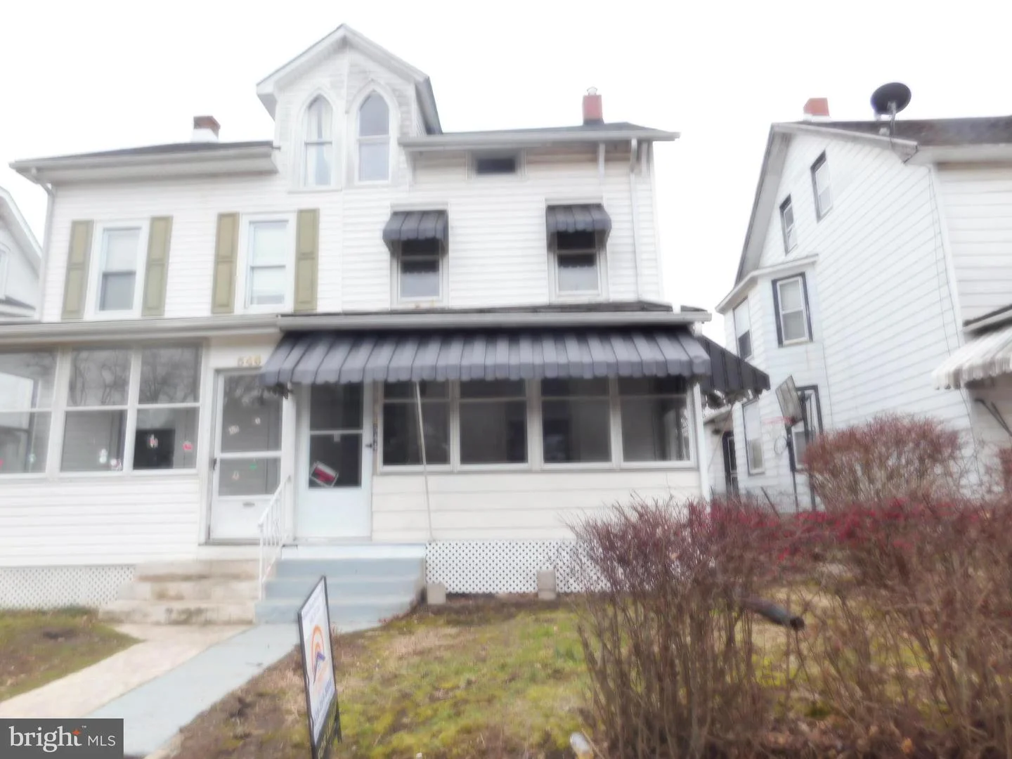 544 Elm Street