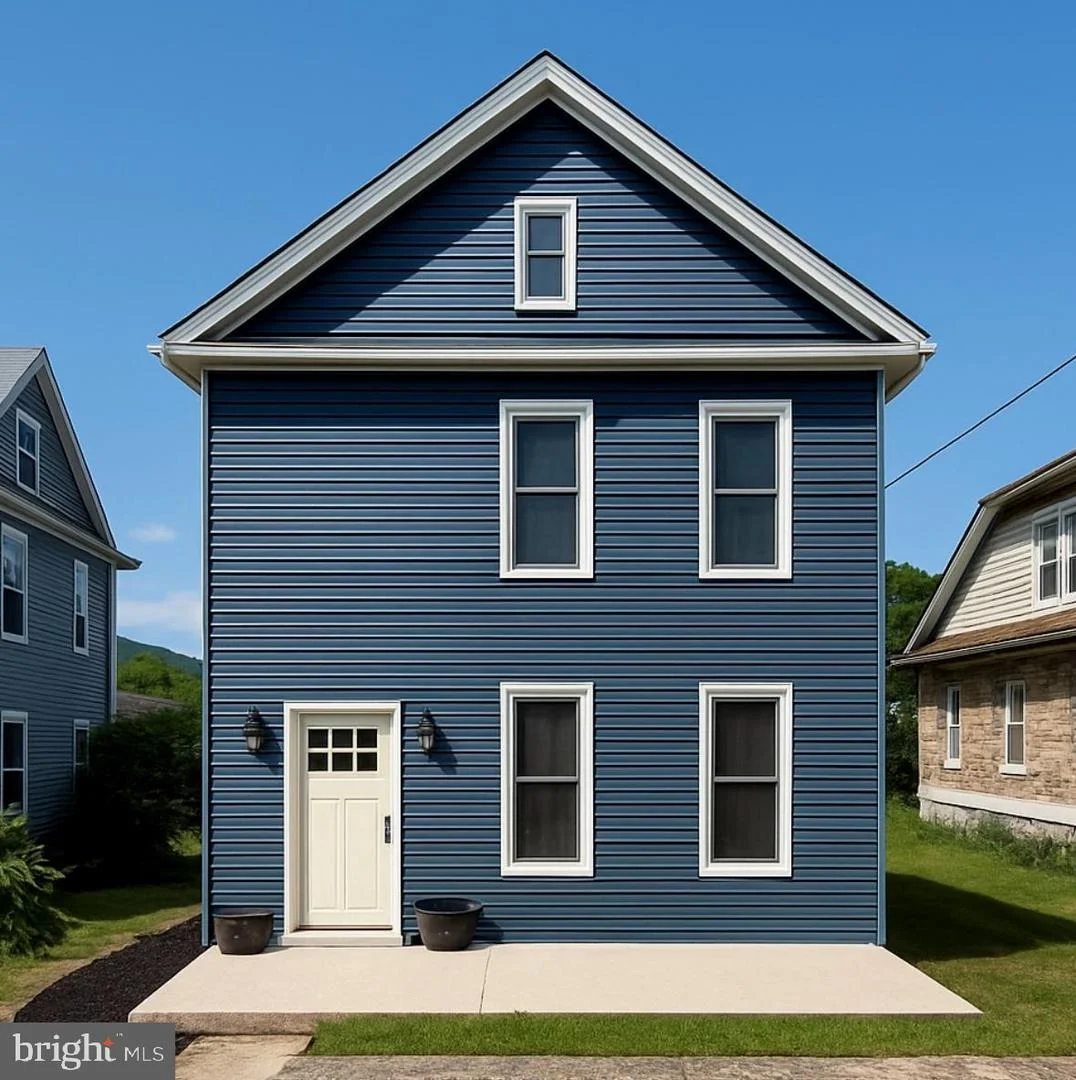 25 S Mann Ave Ave, Yeagertown, PA, 17099