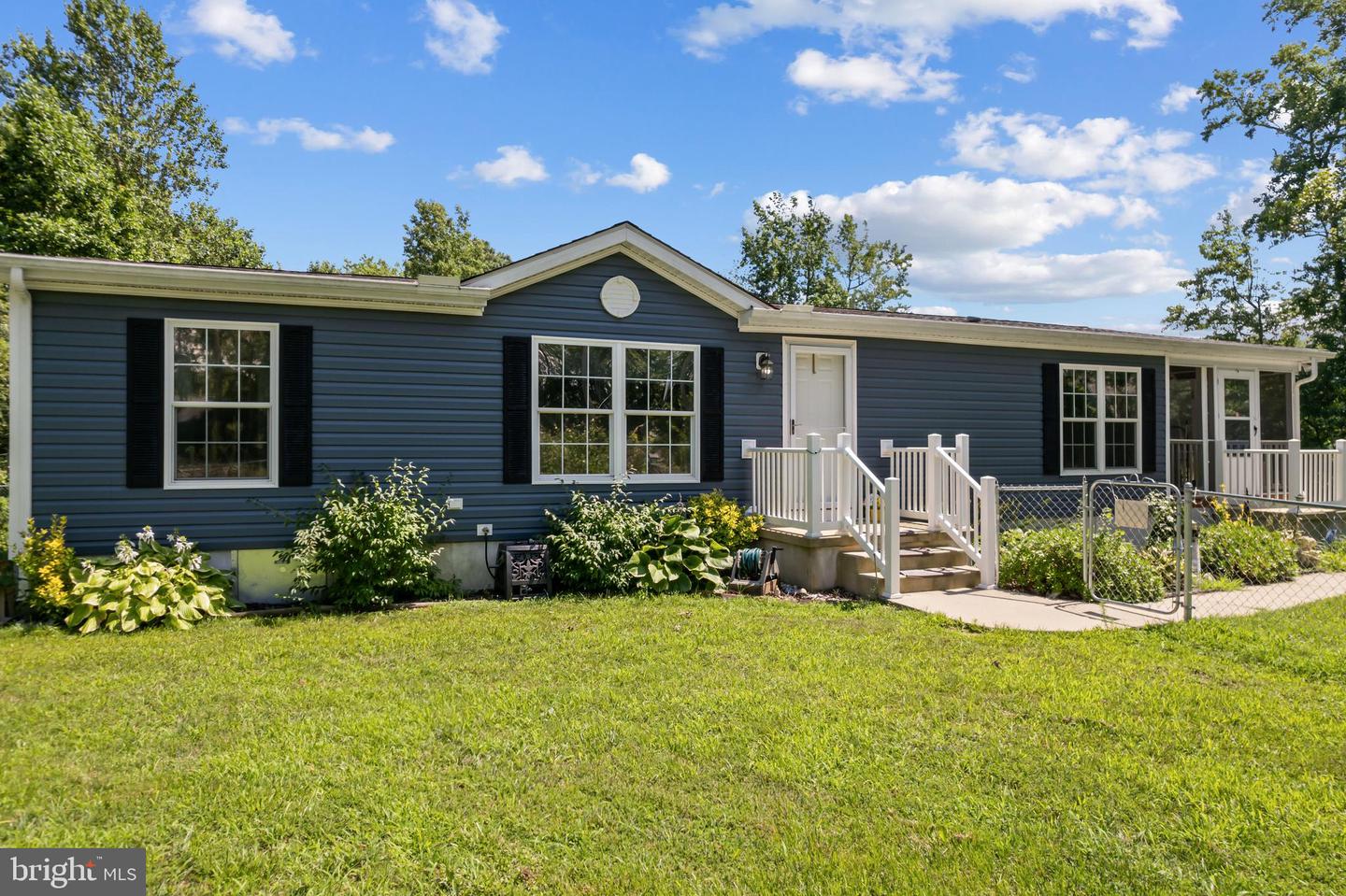 View Selbyville, DE 19975 mobile home