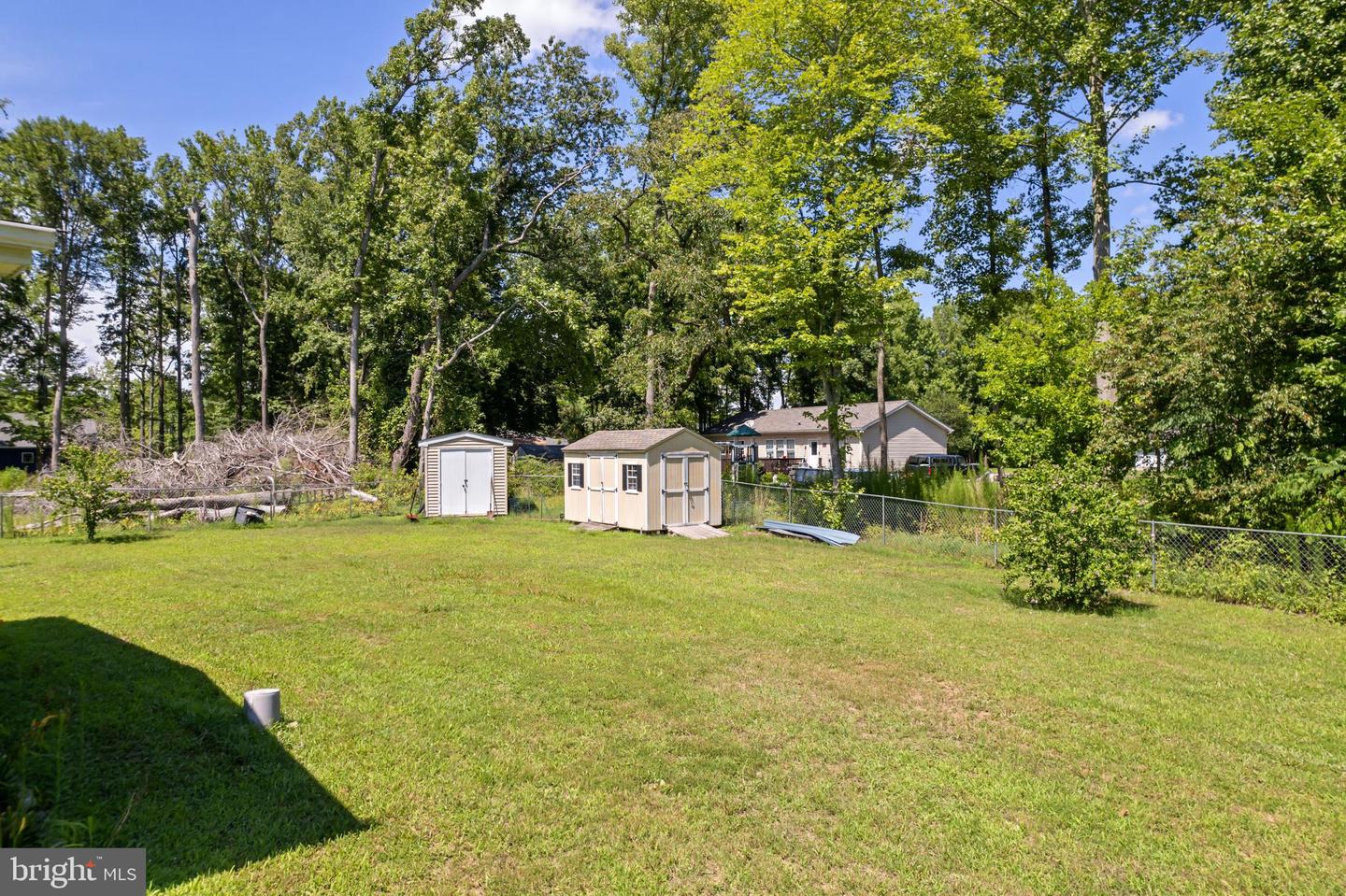 Photo 32 of 36 of 37132 E White Tail Dr mobile home