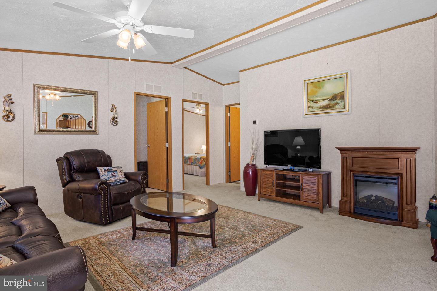 Photo 7 of 36 of 37132 E White Tail Dr mobile home