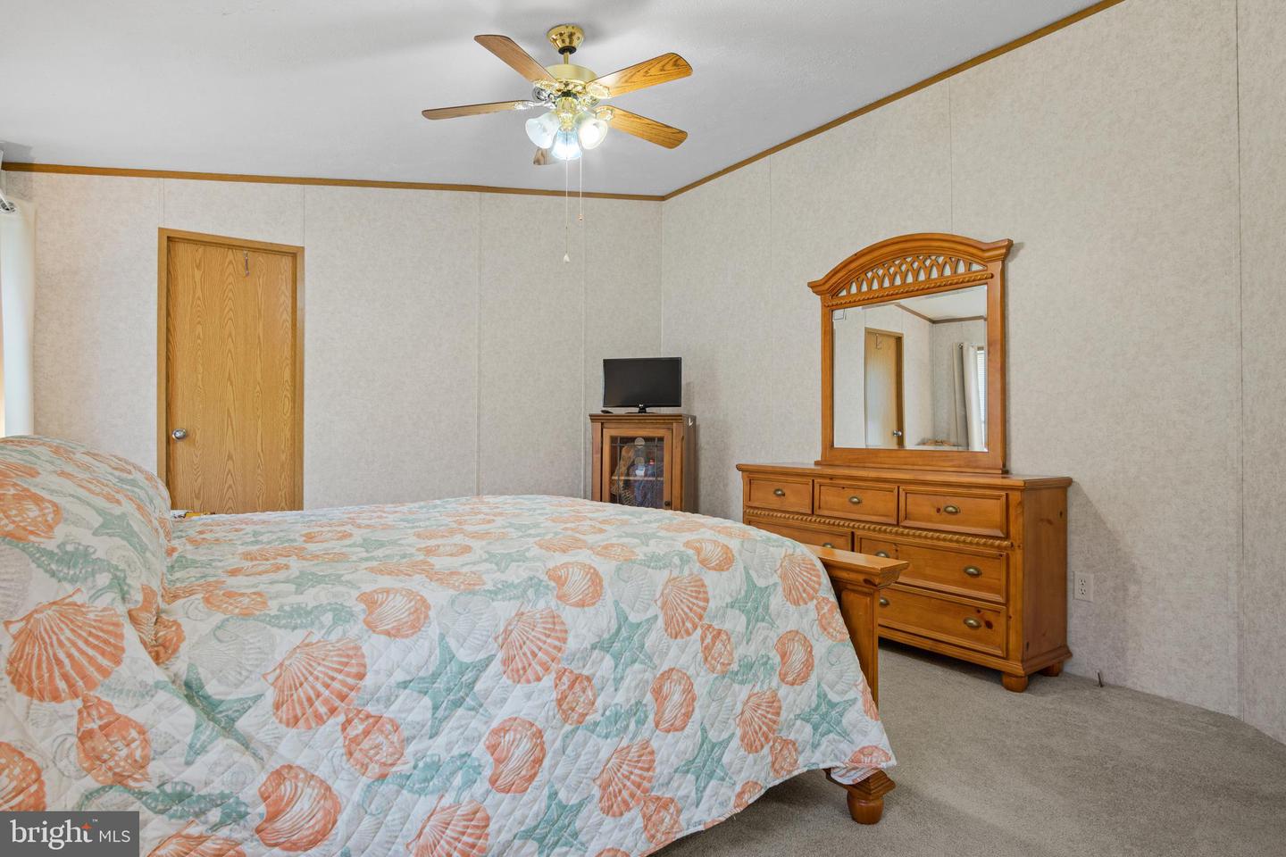 Photo 17 of 36 of 37132 E White Tail Dr mobile home