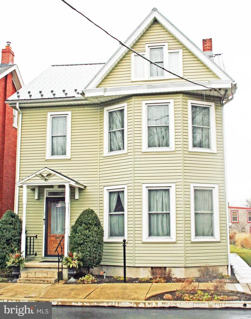 147 S Spruce Street
