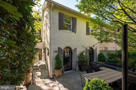 2716 38th St NW Washington DC 20007