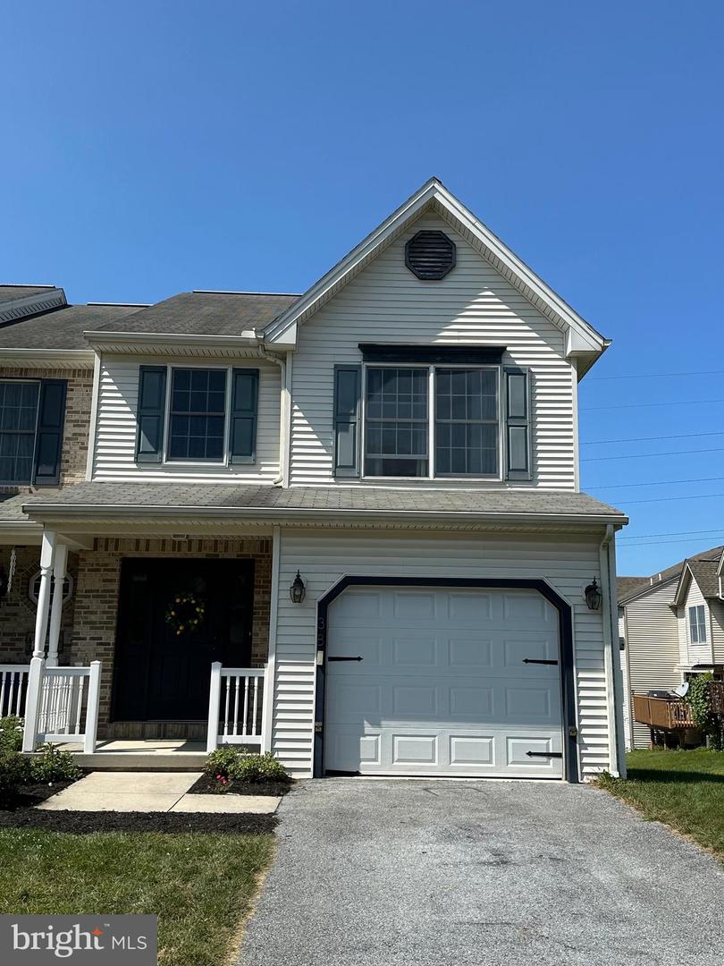View Mechanicsburg, PA 17055 townhome
