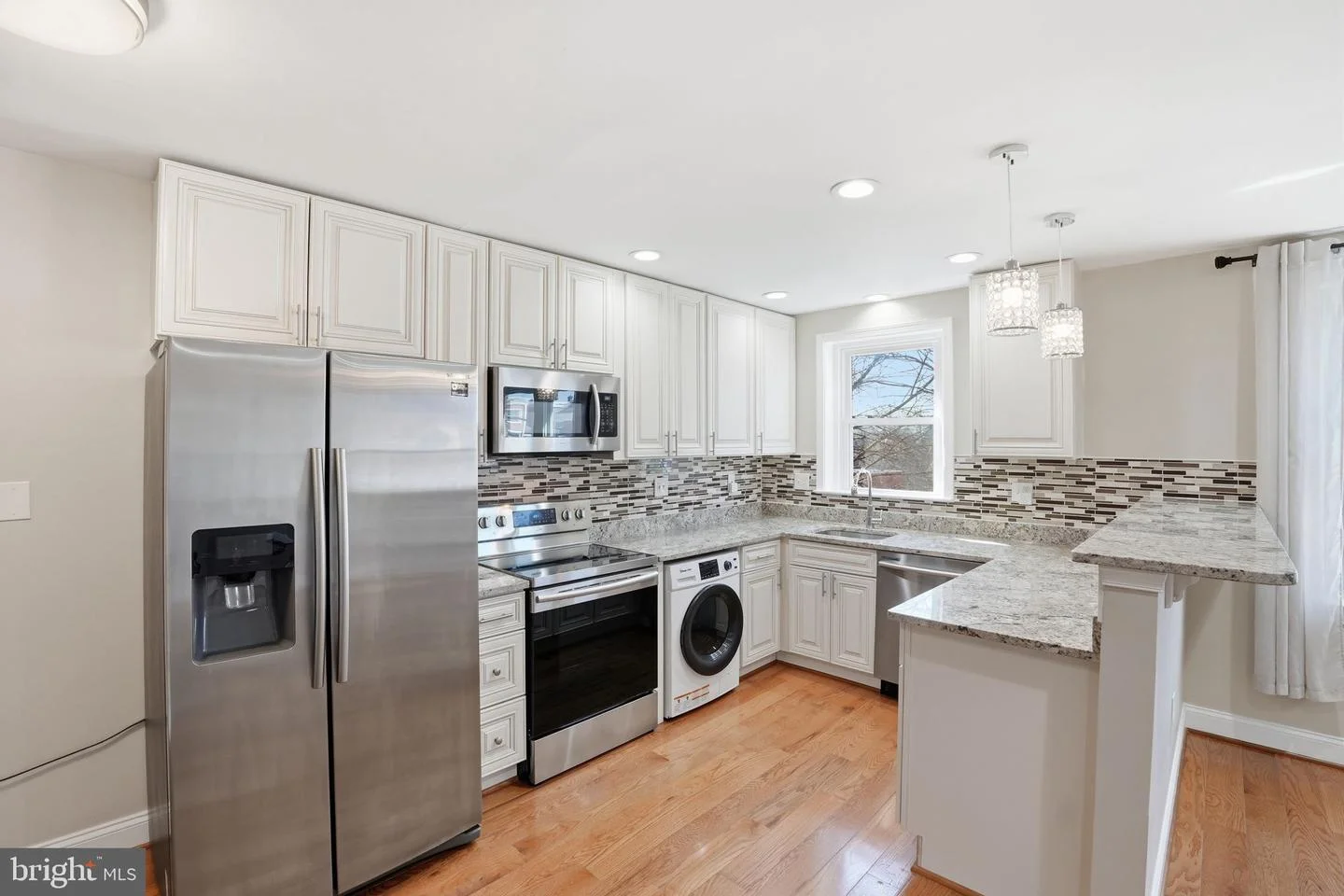 33 Kennedy Street NW Unit 202