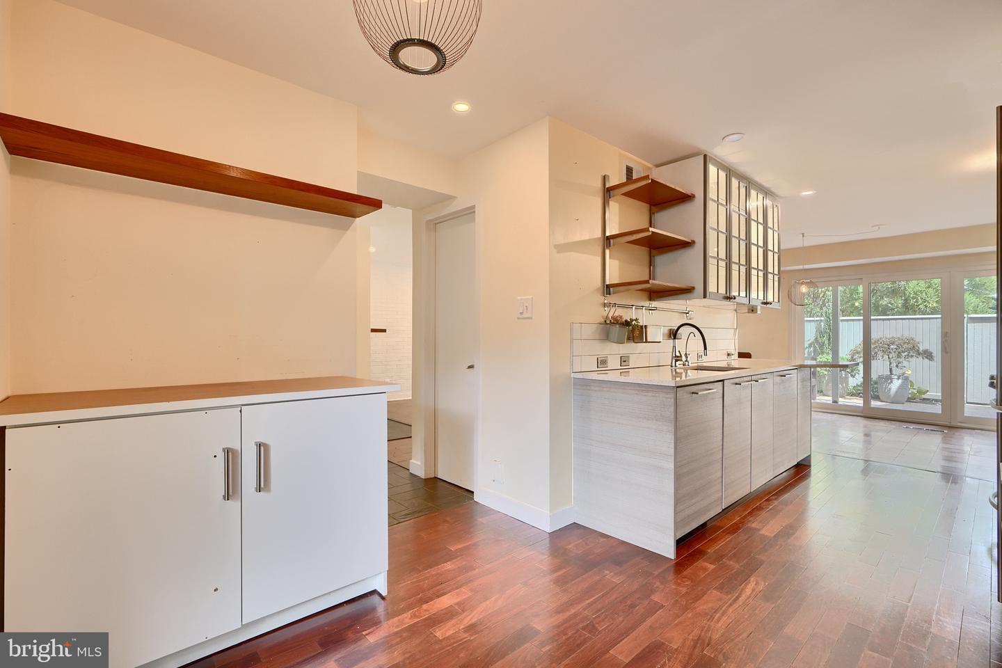 Photo 15 of 54 of 5200 Pooks Hill Rd #C-15 townhome