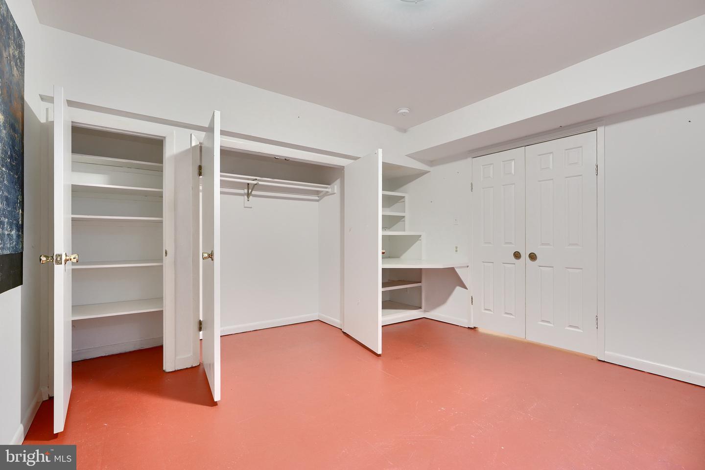 Photo 48 of 54 of 5200 Pooks Hill Rd #C-15 townhome
