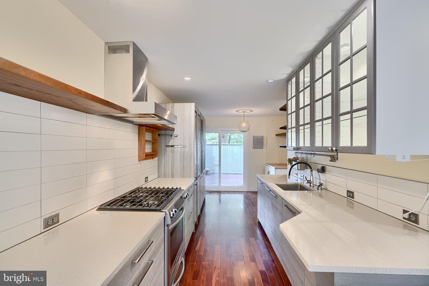 Photo 14 of 54 of 5200 Pooks Hill Rd #C-15 townhome