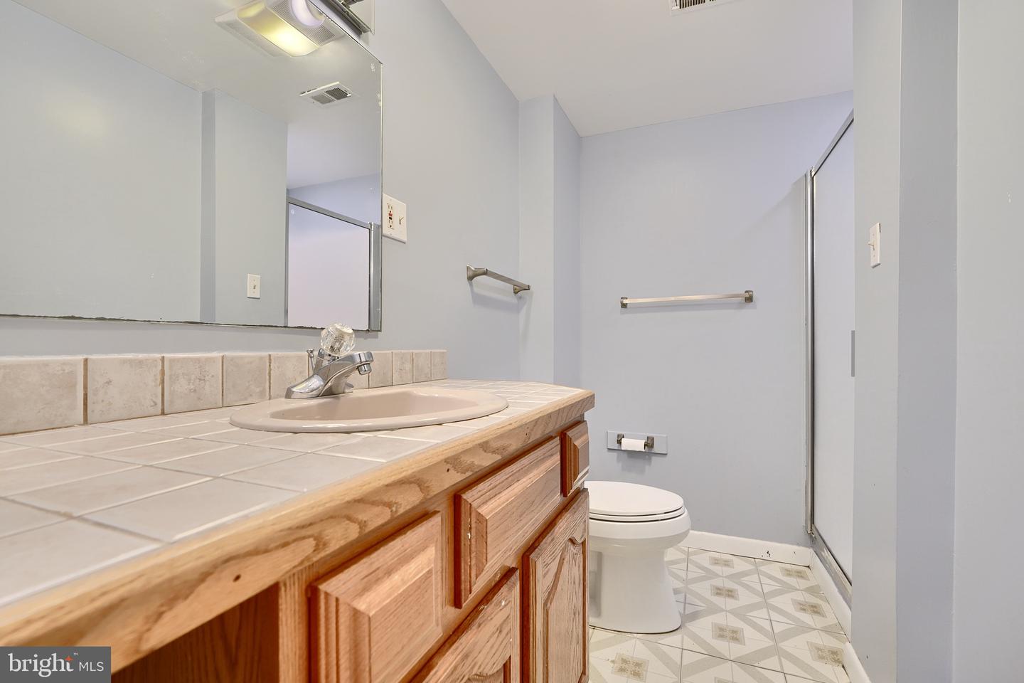Photo 33 of 54 of 5200 Pooks Hill Rd #C-15 townhome