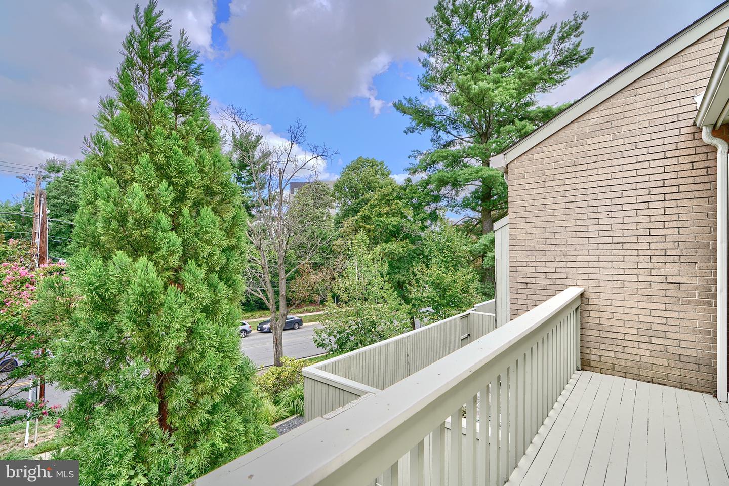 Photo 24 of 54 of 5200 Pooks Hill Rd #C-15 townhome