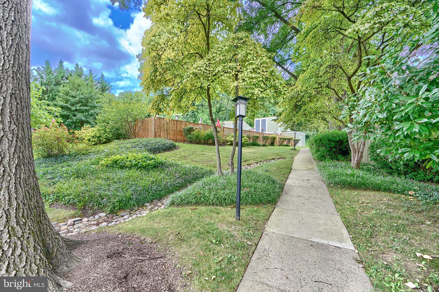 Photo 51 of 54 of 5200 Pooks Hill Rd #C-15 townhome