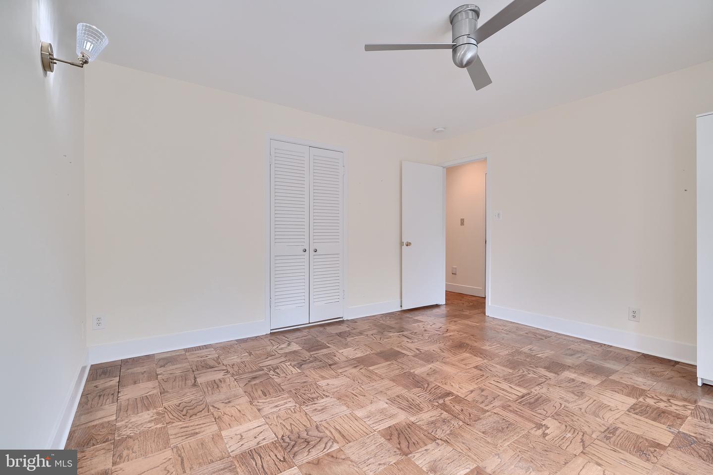 Photo 23 of 54 of 5200 Pooks Hill Rd #C-15 townhome
