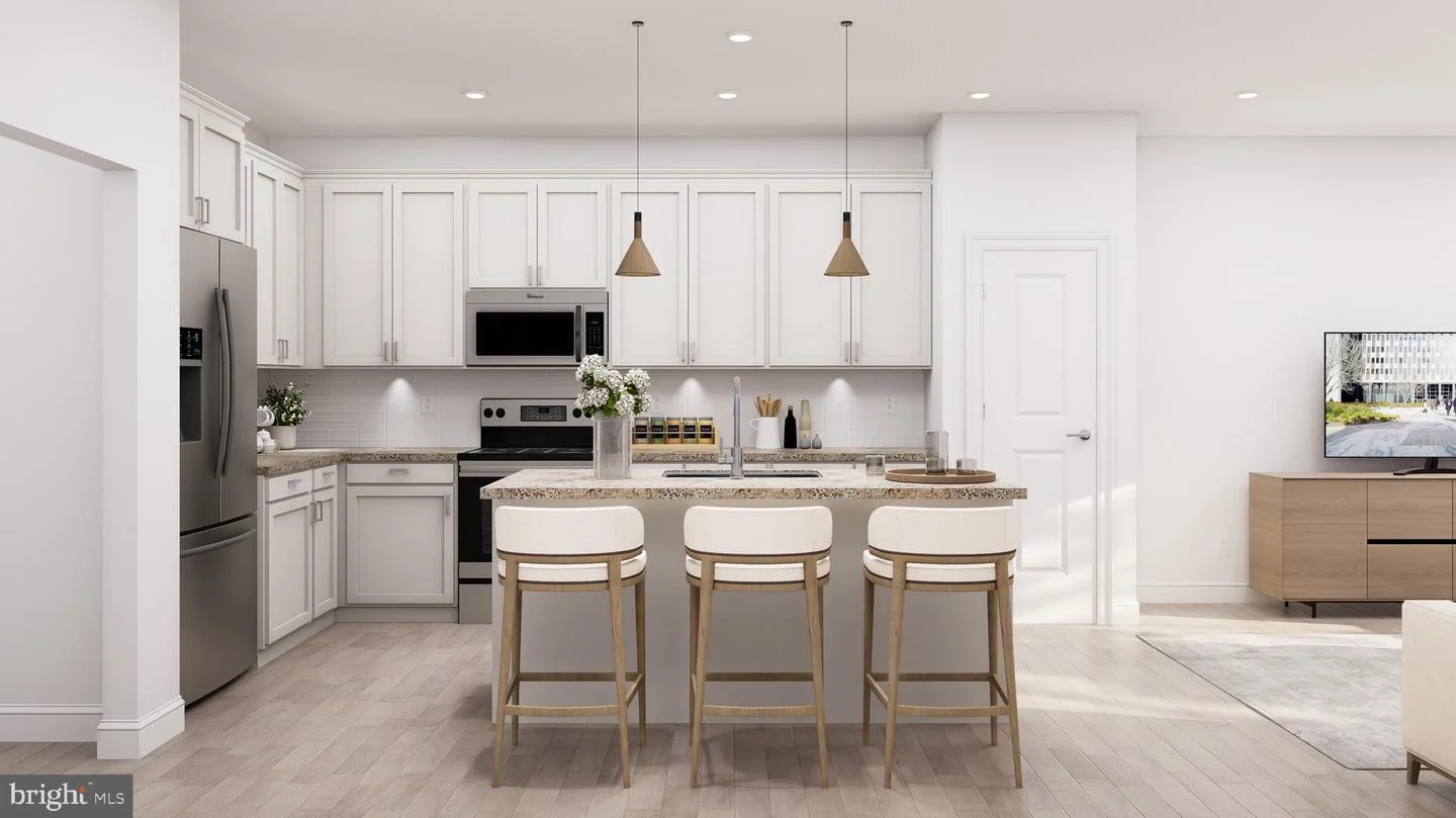 401 Washington Street Unit 102