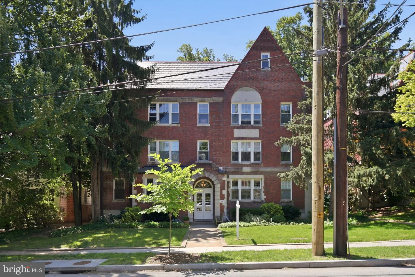 3018 Porter Street NW Unit 103