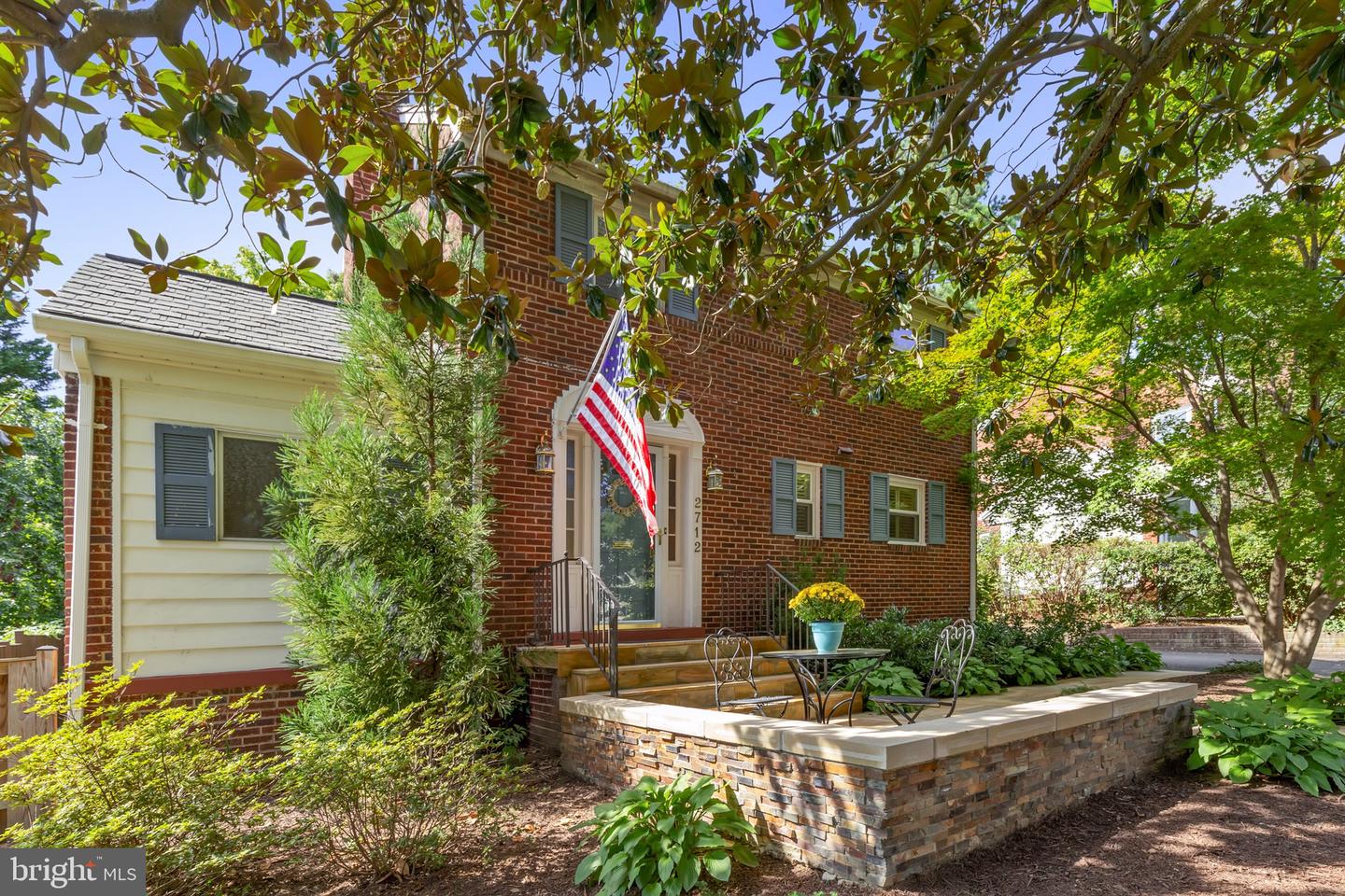 2712 S June Street, Arlington, VA, 22202