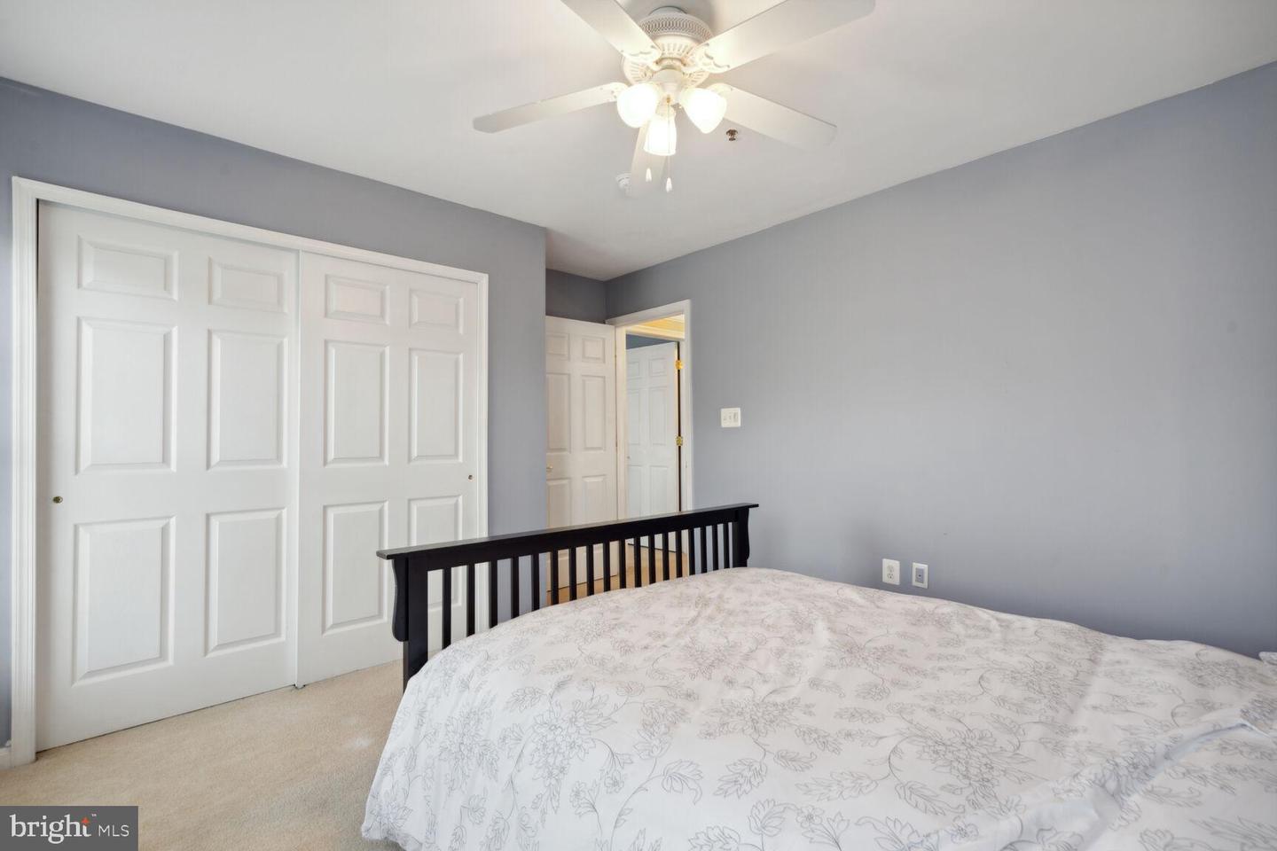 Photo 26 of 34 of 7129 Mason Grove Ct #12 townhome
